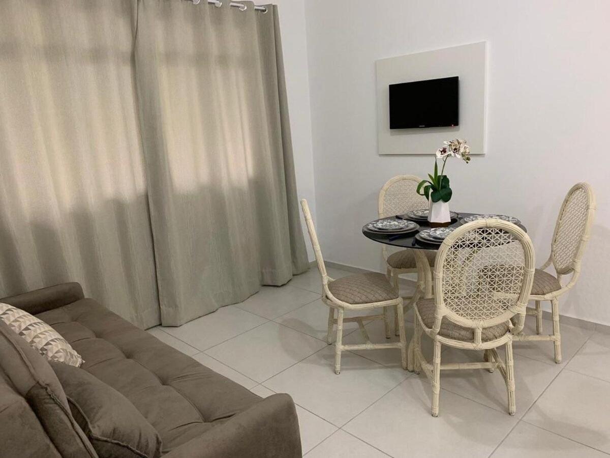 Apto na Av Brasil frente ao shopping, 4 min da praia Balneario Camboriu Exterior foto